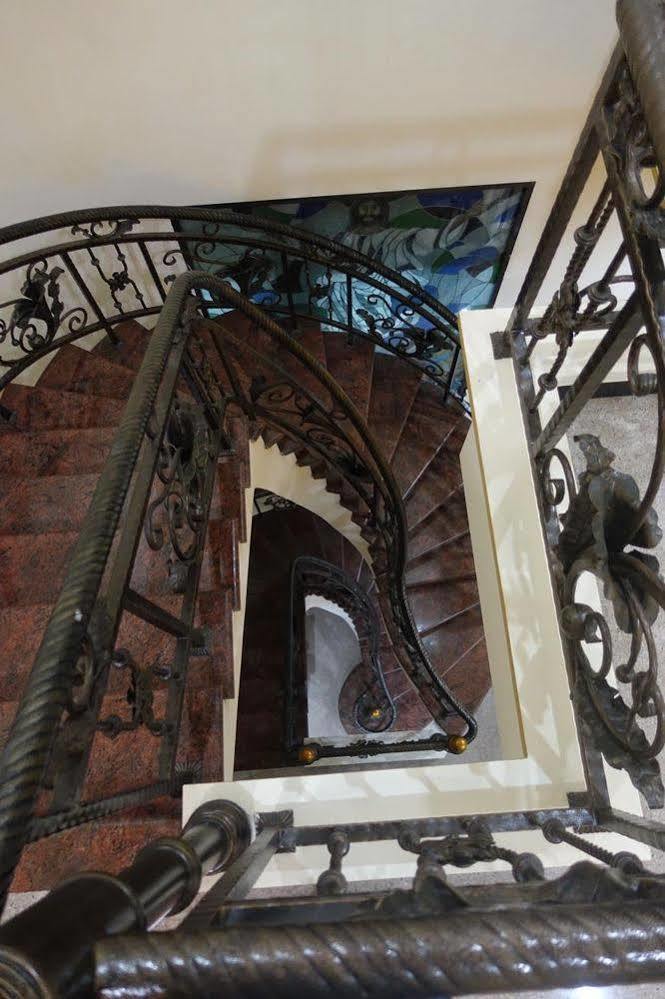 The Backpacker Semarang Hostel Ngoại thất bức ảnh